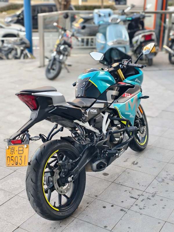 二手春风250SR