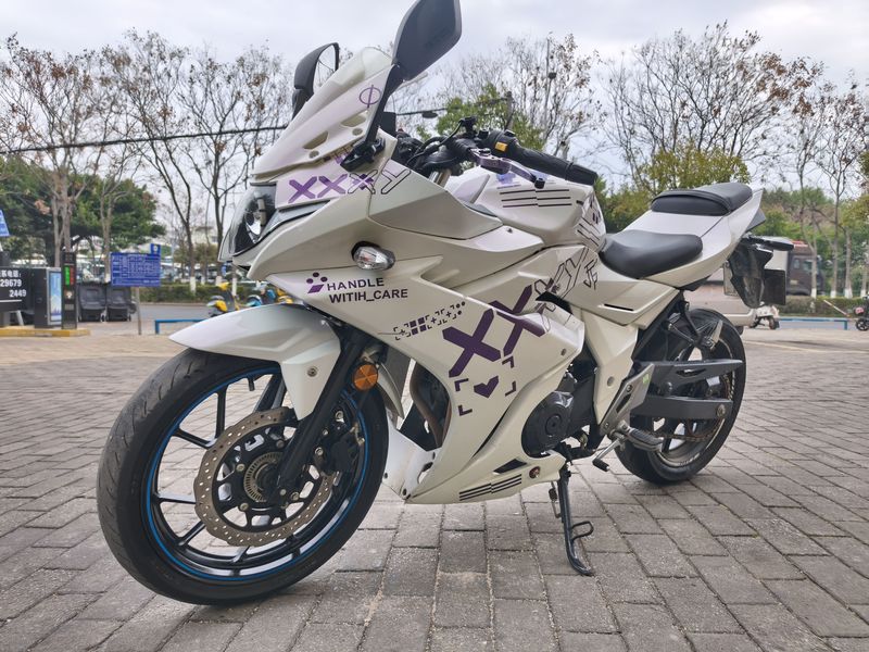 二手豪爵铃木GSX250R