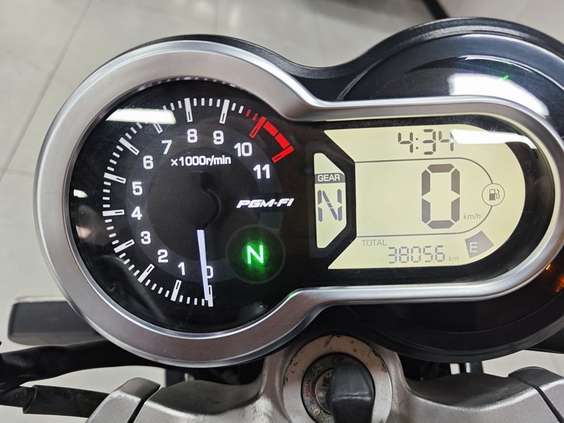 二手五羊本田鸷道 CB190SS