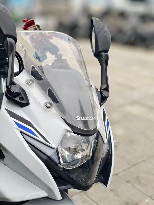 二手豪爵铃木GSX250R