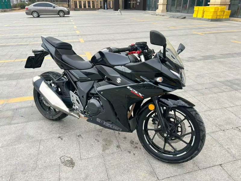 二手豪爵铃木GSX250R