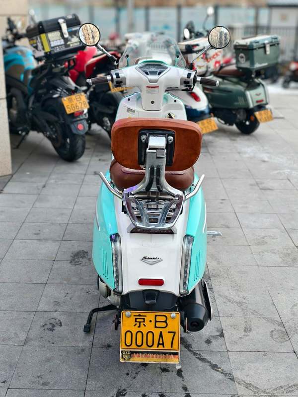 二手维多利亚Sixties 300i