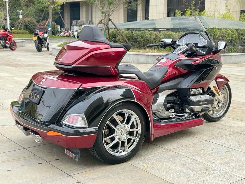 二手本田金翼正三轮