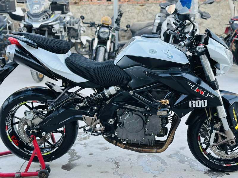 二手贝纳利TNT600i