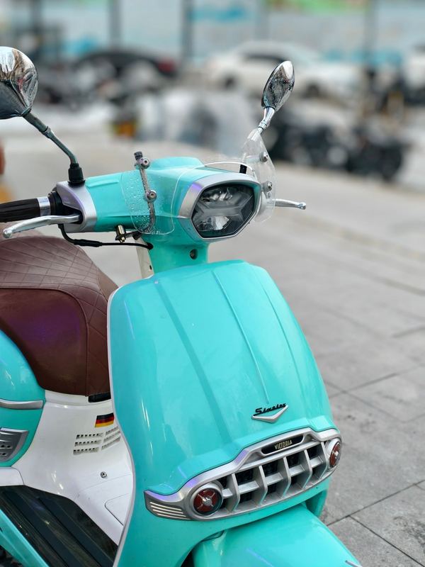 二手维多利亚Sixties 300i