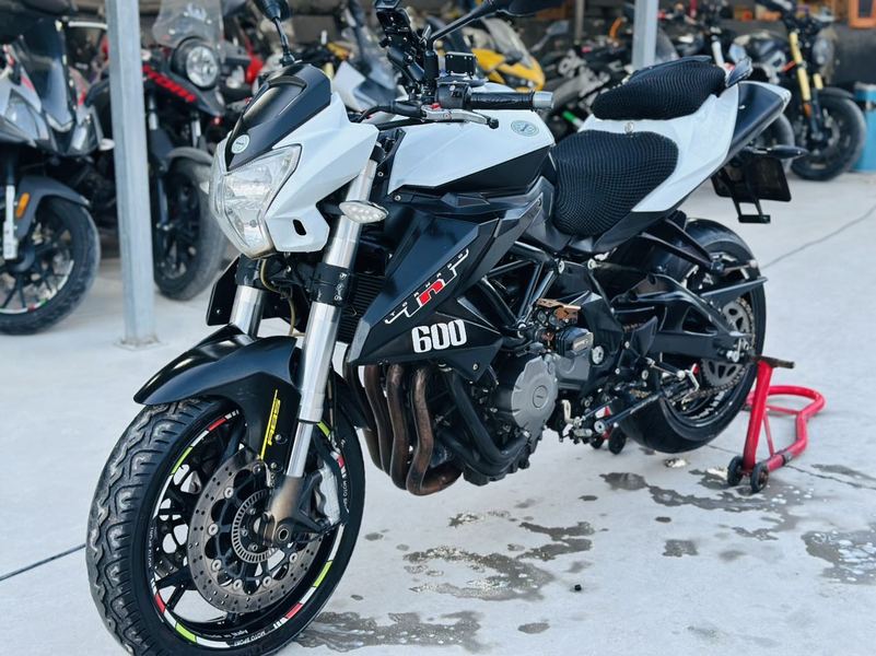 二手贝纳利TNT600i