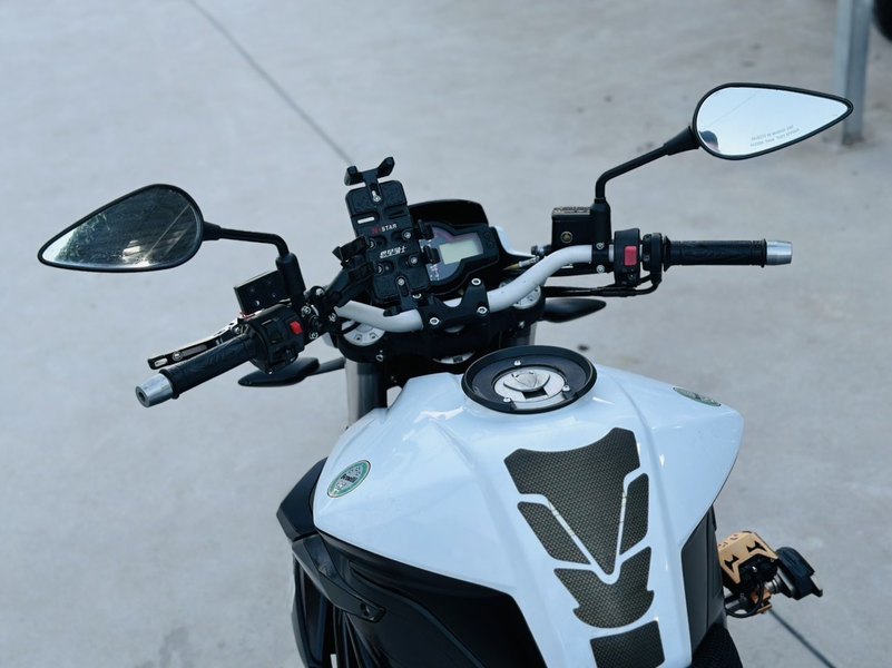 二手贝纳利TNT600i