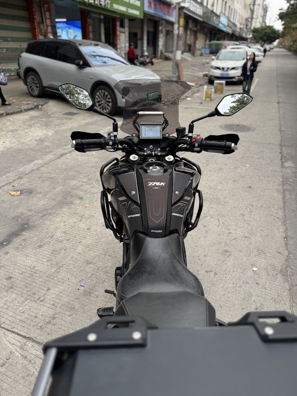 二手贝纳利TRK702