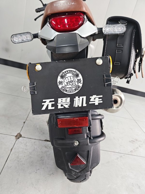 二手五羊本田鸷道 CB190SS