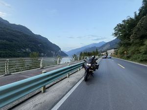 二手贝纳利TRK552