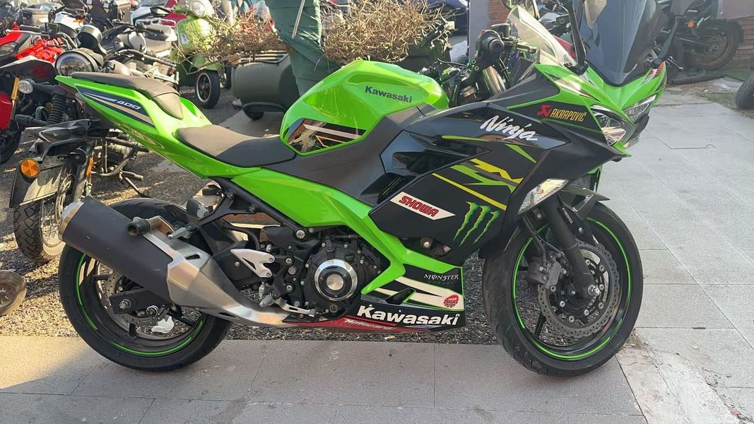 二手川崎Ninja 400