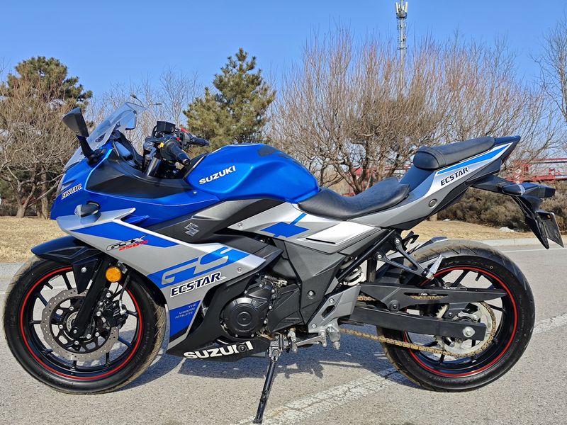 二手豪爵铃木GSX250R
