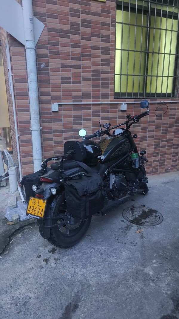 二手QJMOTOR闪700