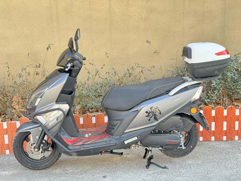 二手望江科纳威125