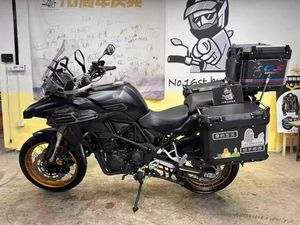 二手贝纳利TRK552