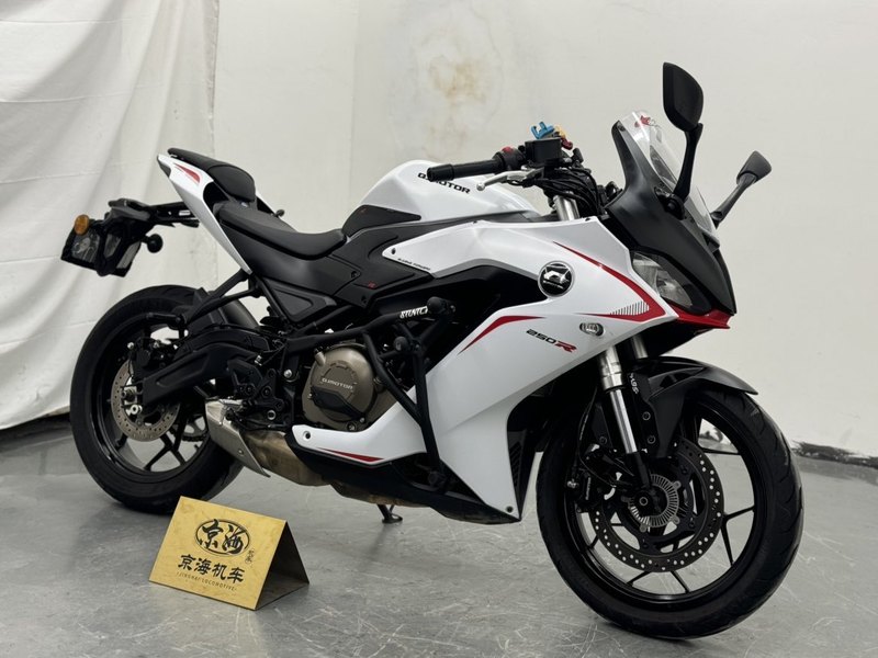 二手QJMOTOR赛250