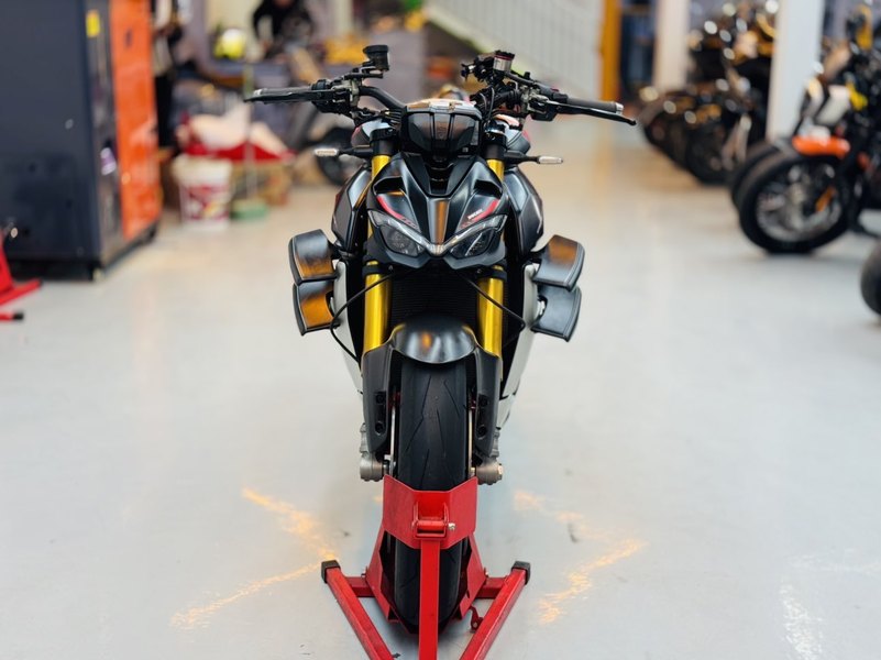 二手杜卡迪Street Fighter V4