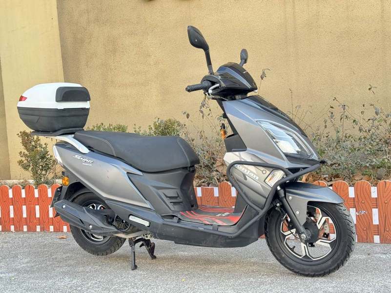 二手望江科纳威125