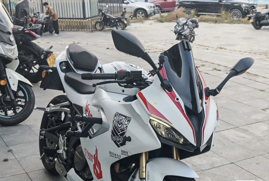 二手QJMOTOR赛250