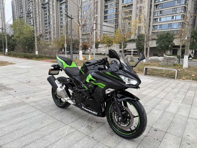 二手川崎Ninja 400