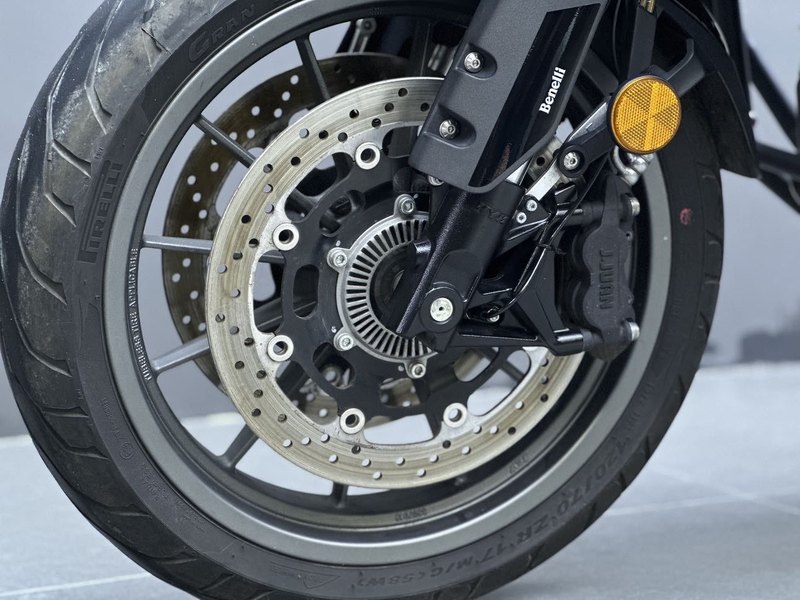 二手贝纳利TRK552