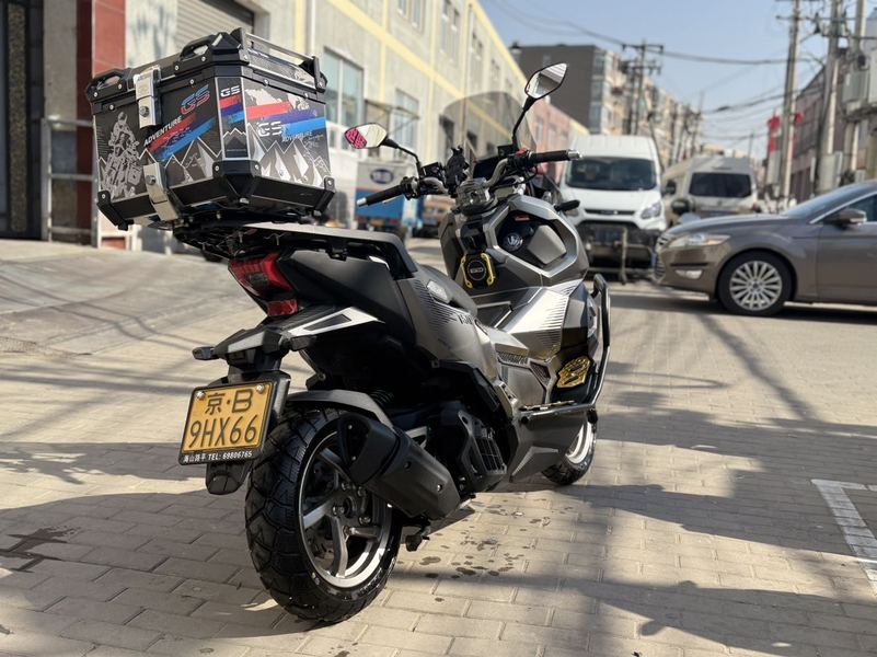 二手三阳哈士奇 Husky ADV150