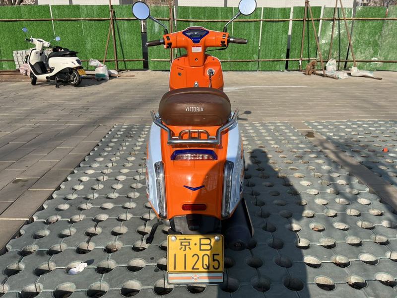 二手维多利亚Sixties 300i