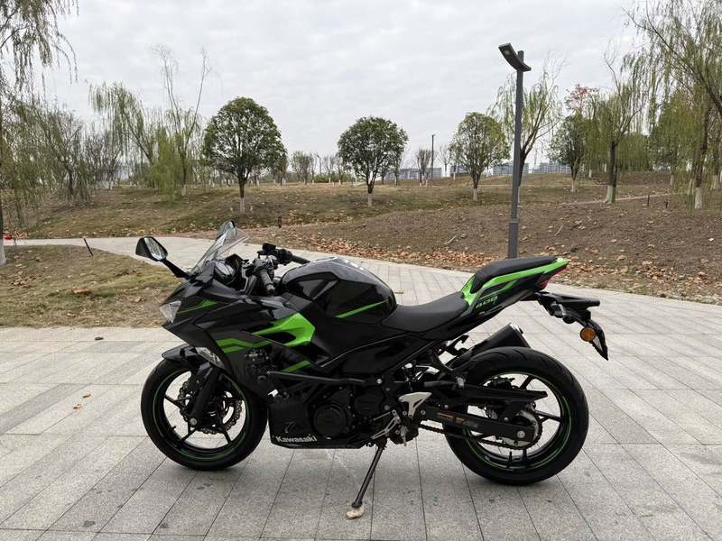 二手川崎Ninja 400