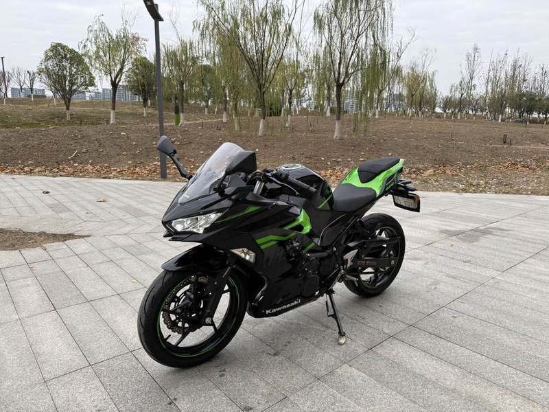 二手川崎Ninja 400