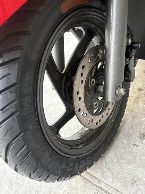 二手新大洲本田裂行 RX125Fi