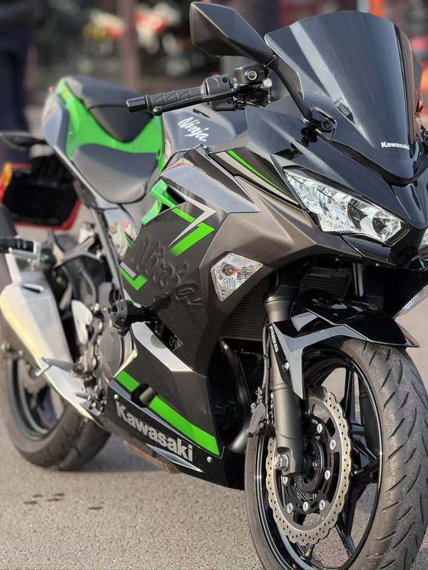 二手川崎Ninja 400