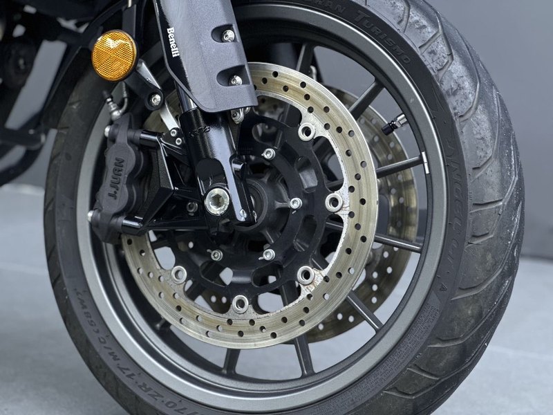 二手贝纳利TRK552