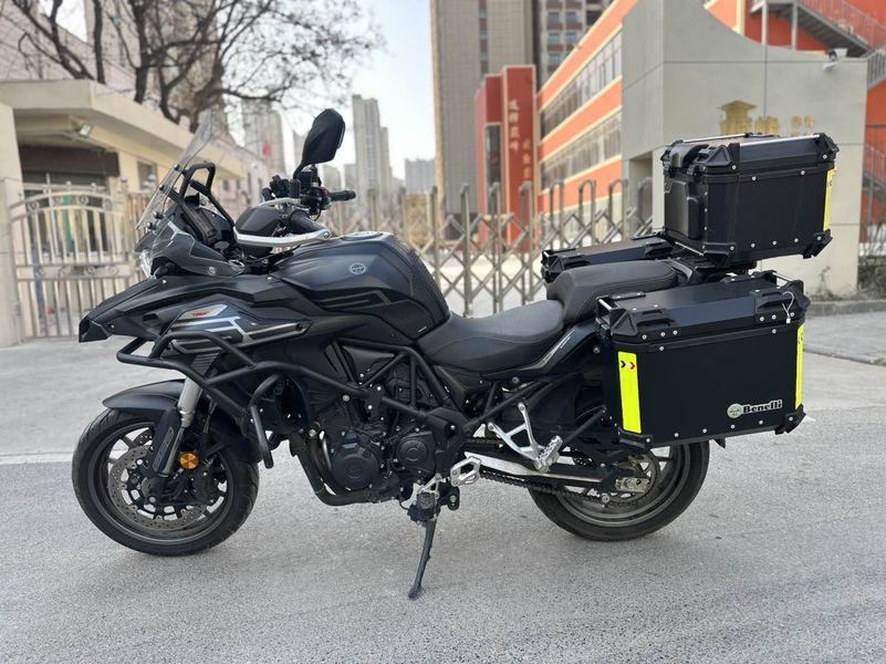 二手贝纳利TRK552