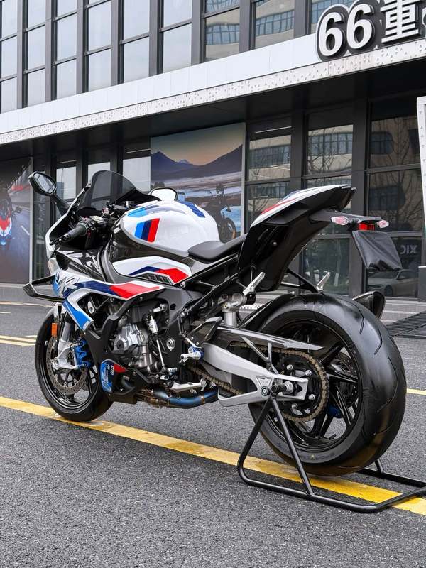 二手宝马M 1000 RR