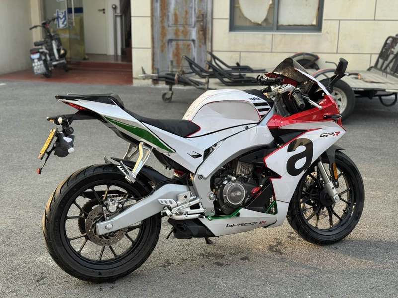 二手宗申阿普利亚GPR250R