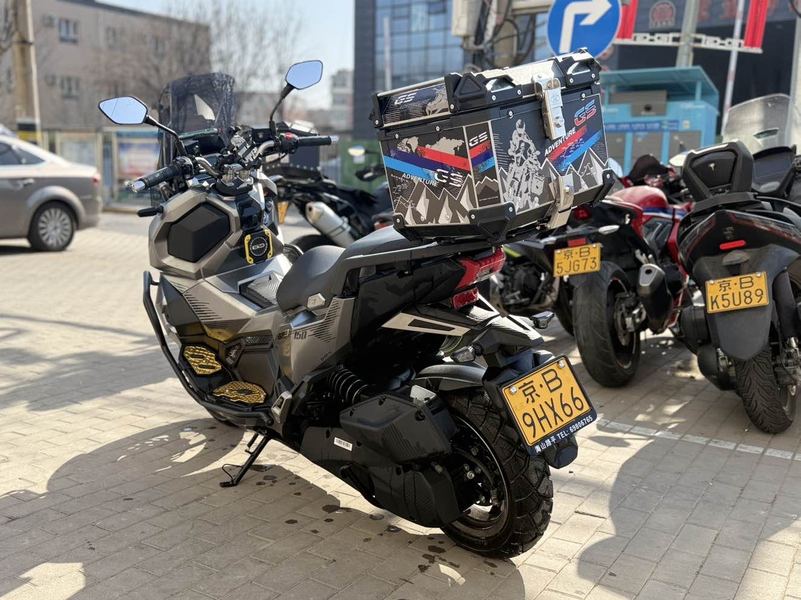 二手三阳哈士奇 Husky ADV150