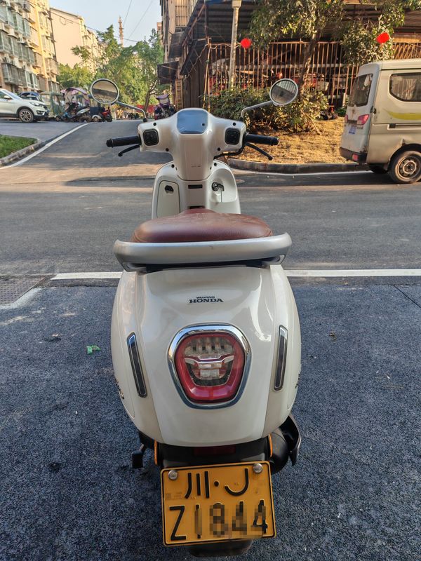 二手五羊本田NWF125