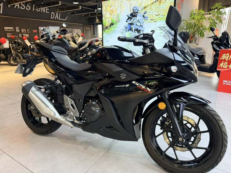 二手豪爵铃木GSX250R