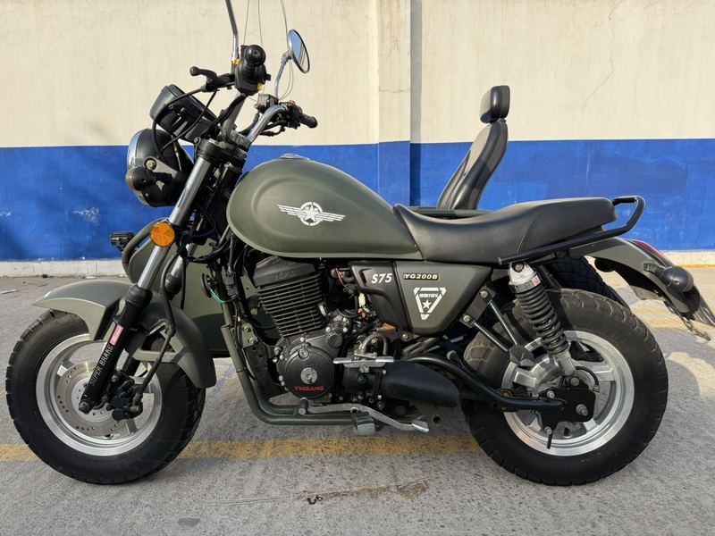 二手银钢巡逻者200