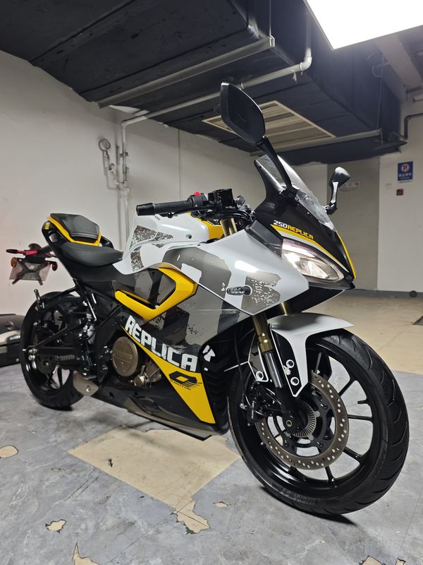二手QJMOTOR赛250