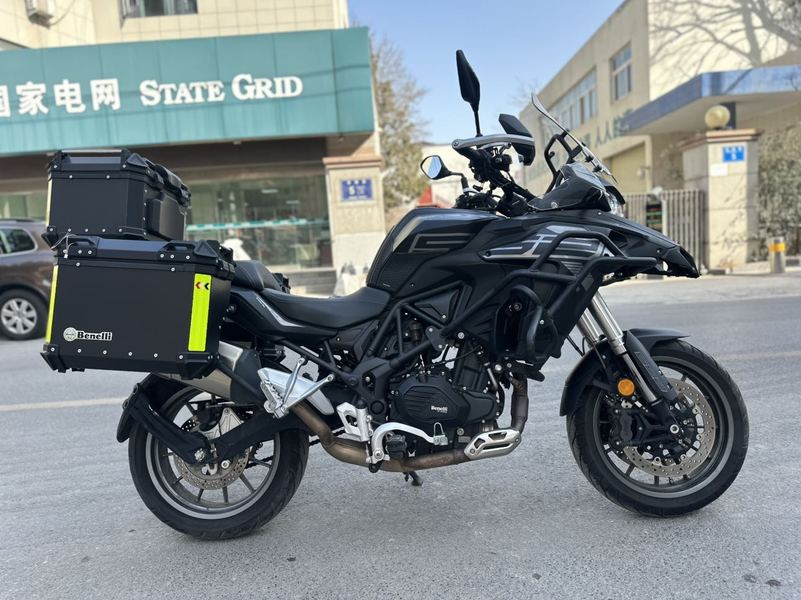 二手贝纳利TRK552