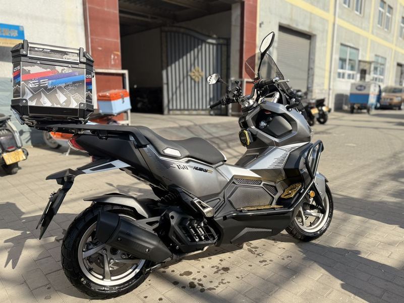 二手三阳哈士奇 Husky ADV150