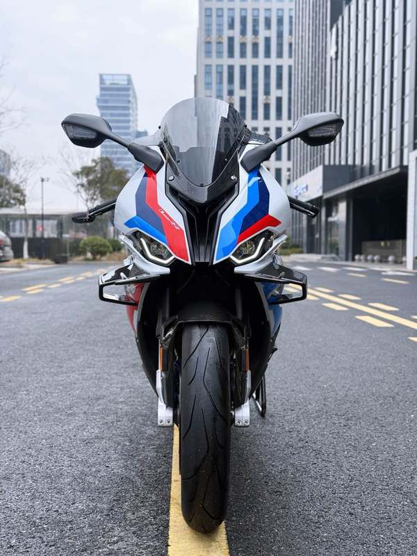 二手宝马M 1000 RR