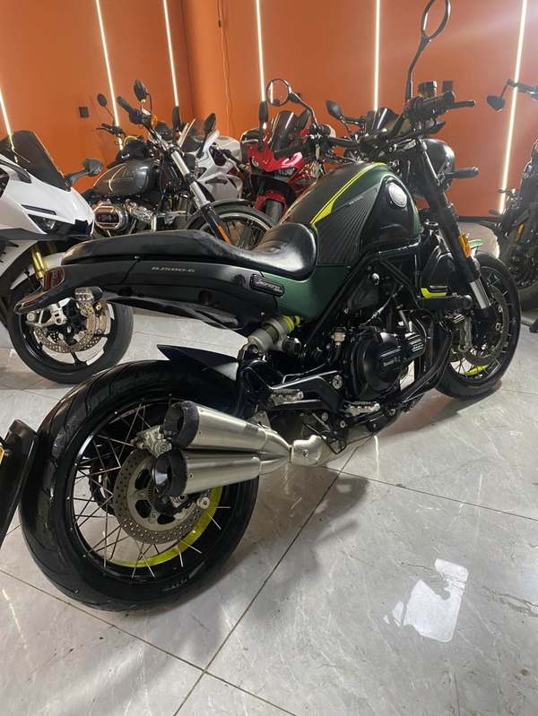 二手贝纳利幼狮 Leoncino 500