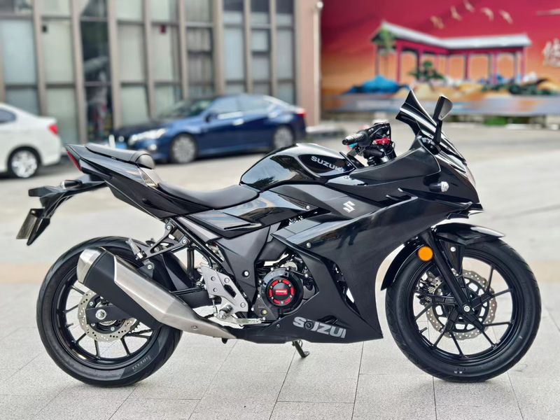 二手豪爵铃木GSX250R