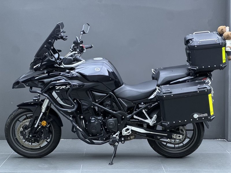 二手贝纳利TRK552