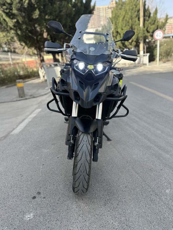 二手贝纳利TRK552