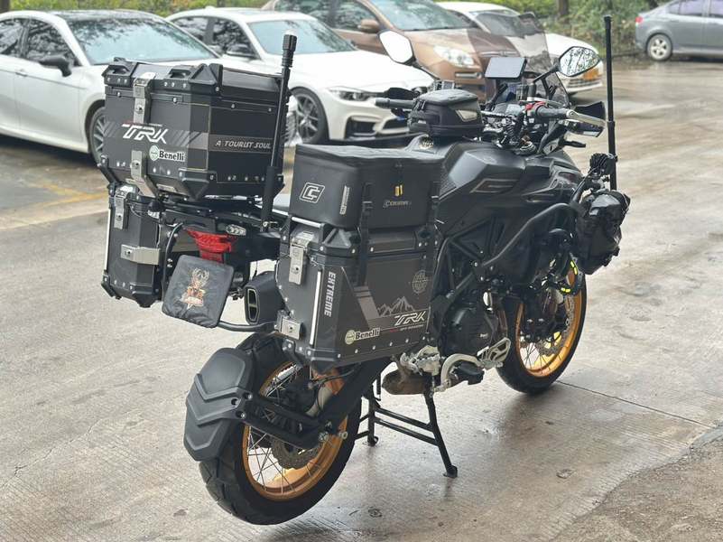 二手贝纳利TRK552