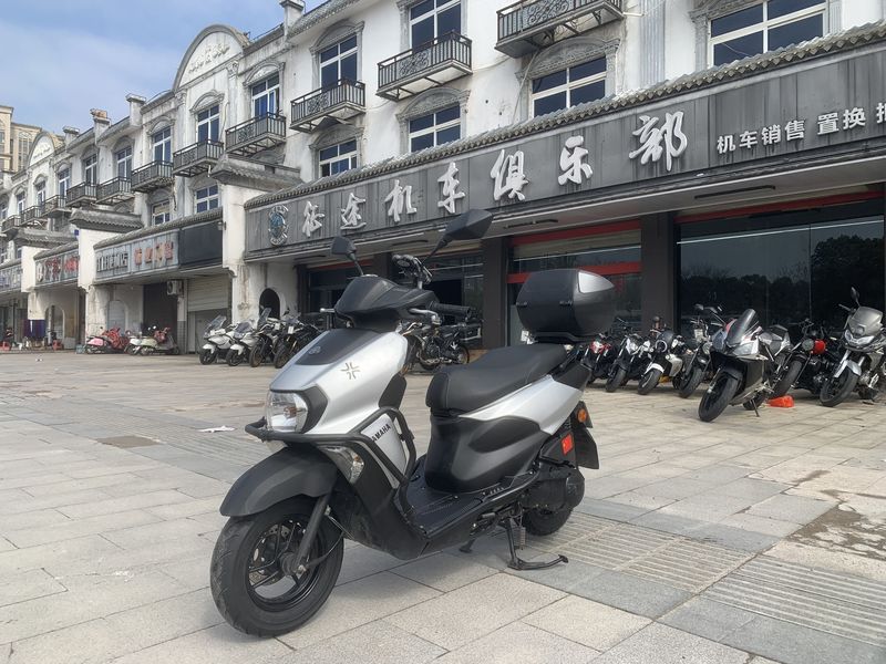 二手建设雅马哈旭鹰125