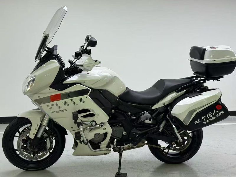 二手贝纳利600GC